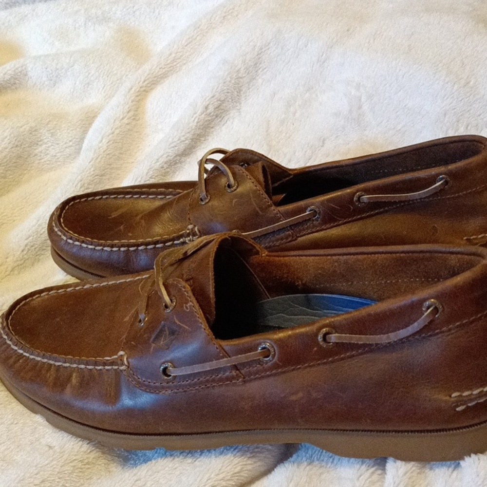 Sperry Men's Brown Leather Boat Shoes - Picture 4 of 8
